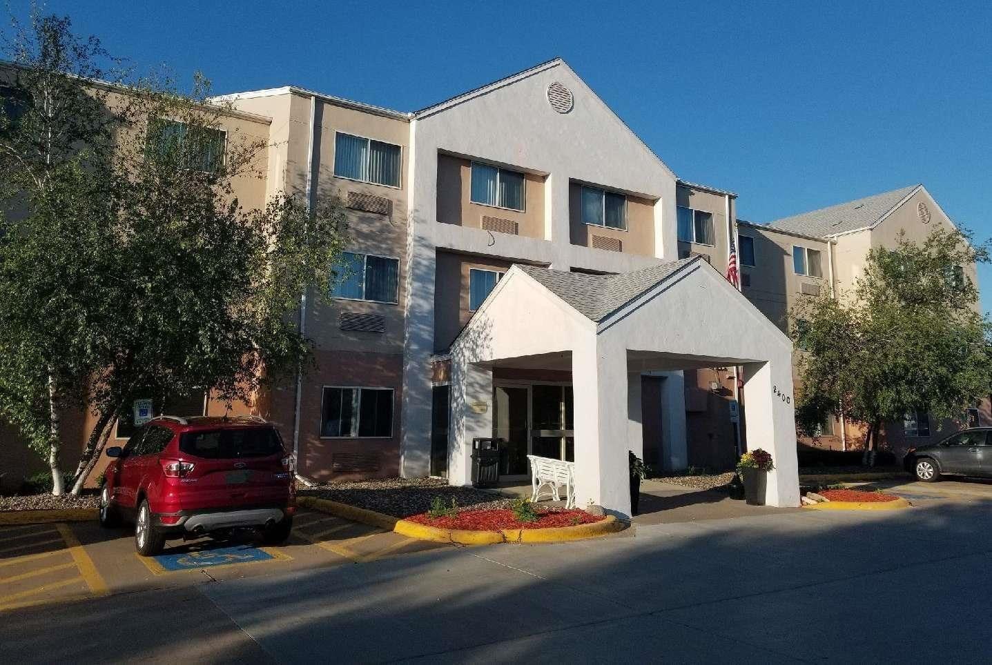 Americinn By Wyndham Hudson Exterior photo