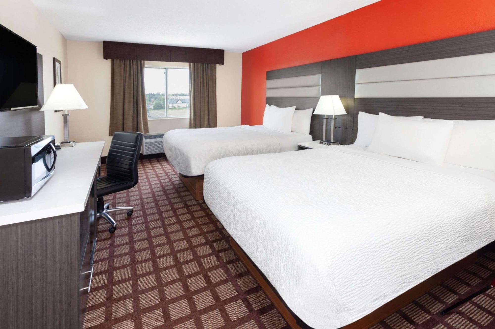 Americinn By Wyndham Hudson Exterior photo