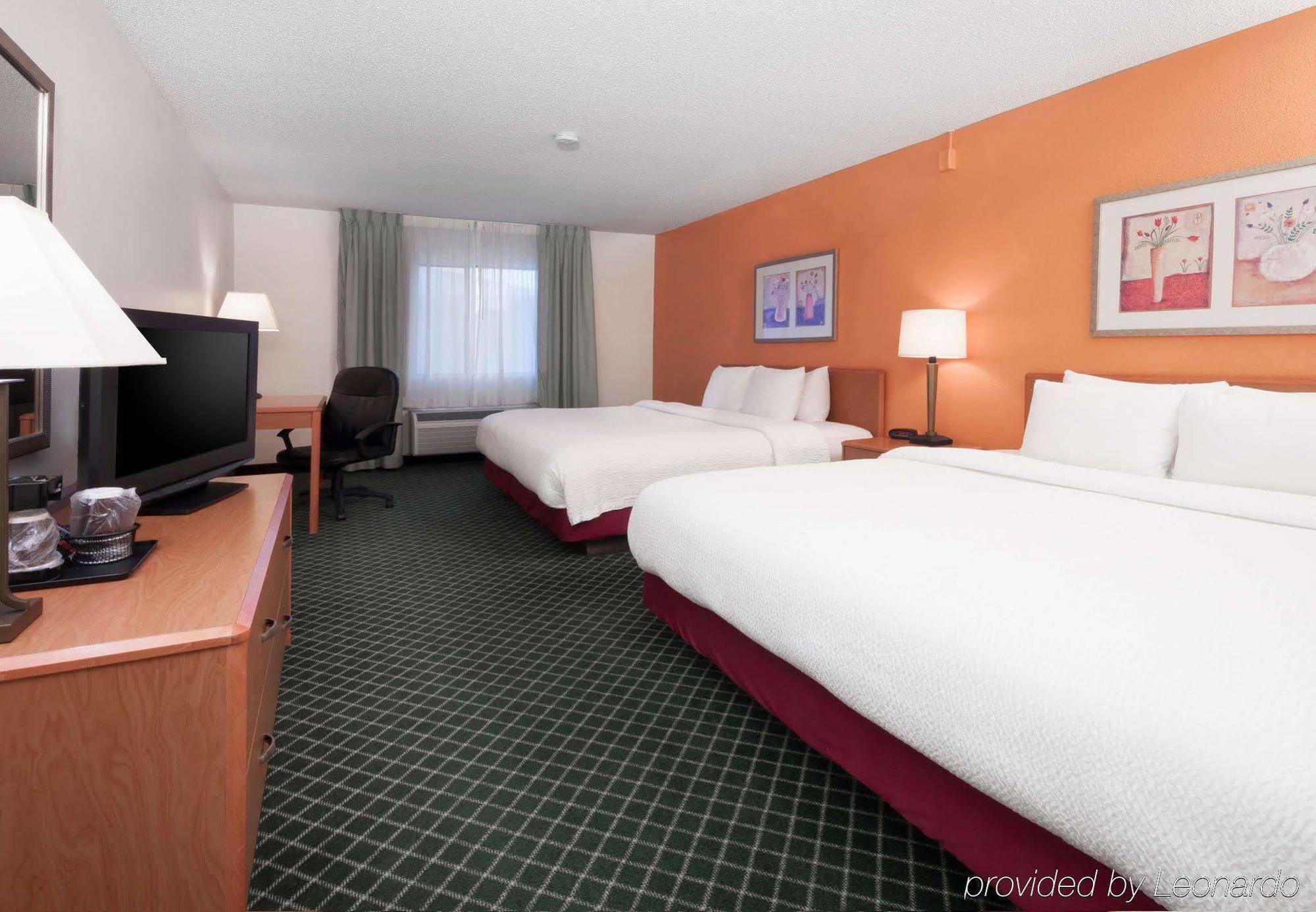 Americinn By Wyndham Hudson Exterior photo